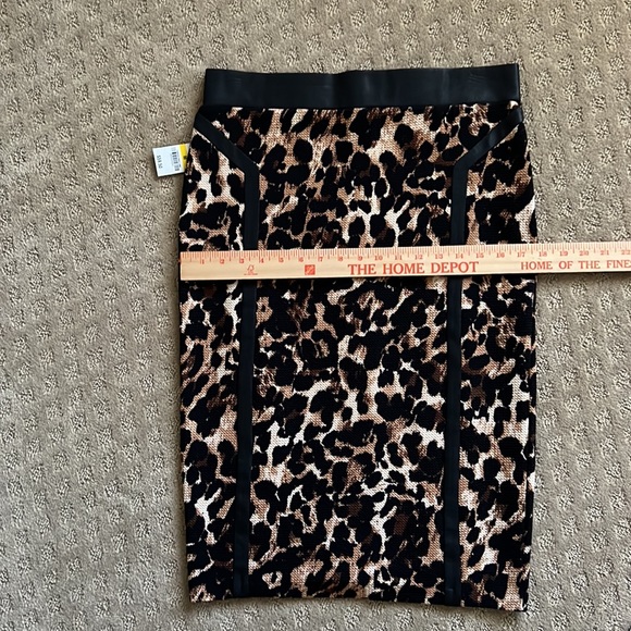 NWT Thalia Sodi Leopard Skirt - Picture 4 of 7